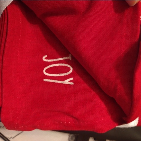 4PK Napkin Set - Red Plain with Phrases - Picture 4 of 9